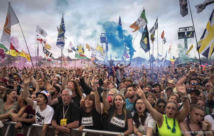 Medical adviser says no UK event ban necessary over coronavirus fears