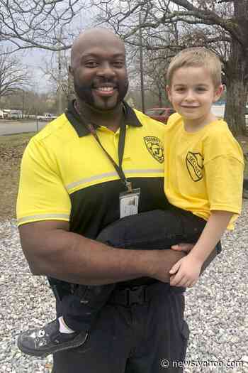 Arkansas boy dresses as security officer for school event