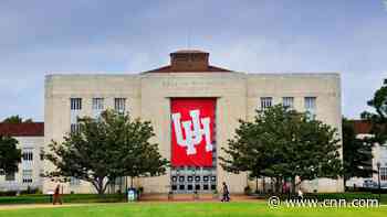 University of Houston aims to make college affordable by waiving tuition for students whose families make $65,000 or less - CNN