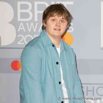 Lewis Capaldi unveils Liveline mental health scheme
