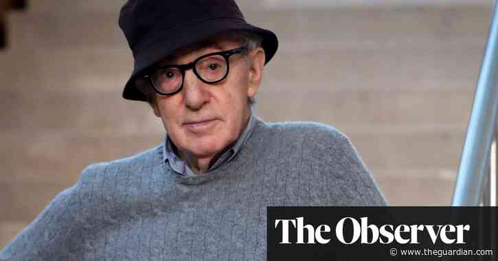 Stephen King attacks axing of Woody Allen book