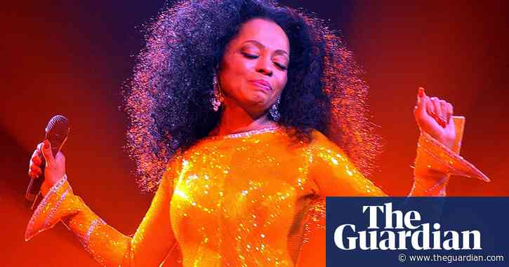 Glastonbury and Hay festival organisers press on despite coronavirus fears