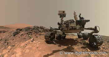 Curiosity conquers a 30-degree slope on Mars for the first time, enjoys the view