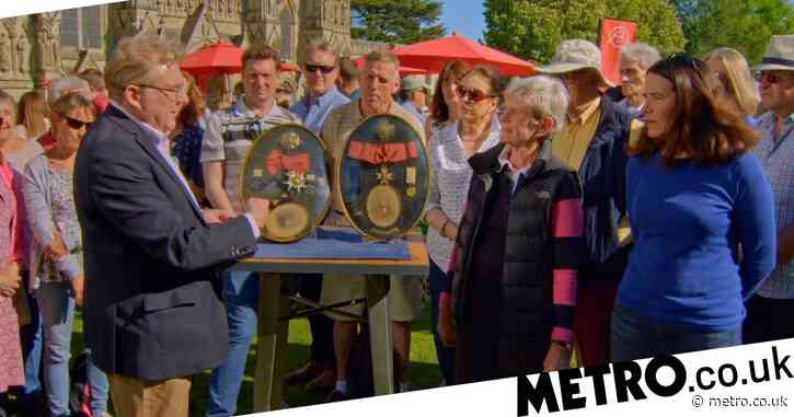 Antiques Roadshow war medals valued at £100,000 despite the ‘most appalling condition’