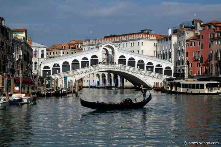 Empty streets and paranoia as northern Italy goes into lockdown