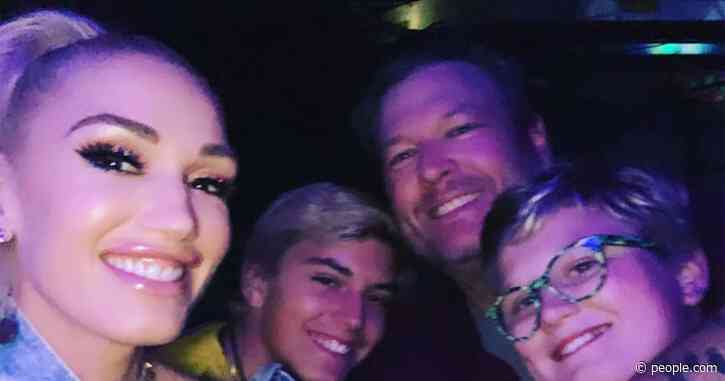 Gwen Stefani Joins Boyfriend Blake Shelton on Stage at L.A. Concert as Her Sons Have Fun Backstage