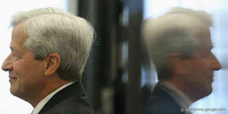 JPMorgan CEO Jamie Dimon had emergency heart surgery as markets were crashing and coronavirus was spreading. Insiders told us exactly what happened in the 48 hours after he rushed to the hospital.
