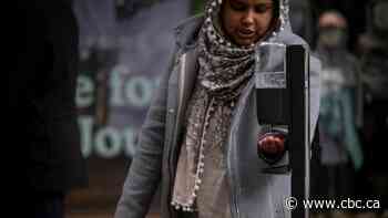 Ontario's Telehealth service flooded with calls about COVID-19