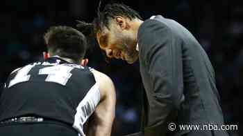 Tim Duncan makes head coaching debut with Gregg Popovich out for personal reasons - NBA India