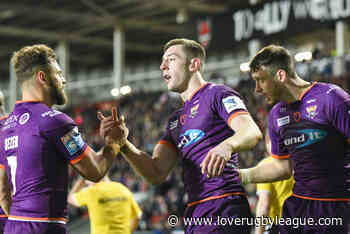 St Helens 10-12 Huddersfield: Giants stun champions Saints - Love Rugby League