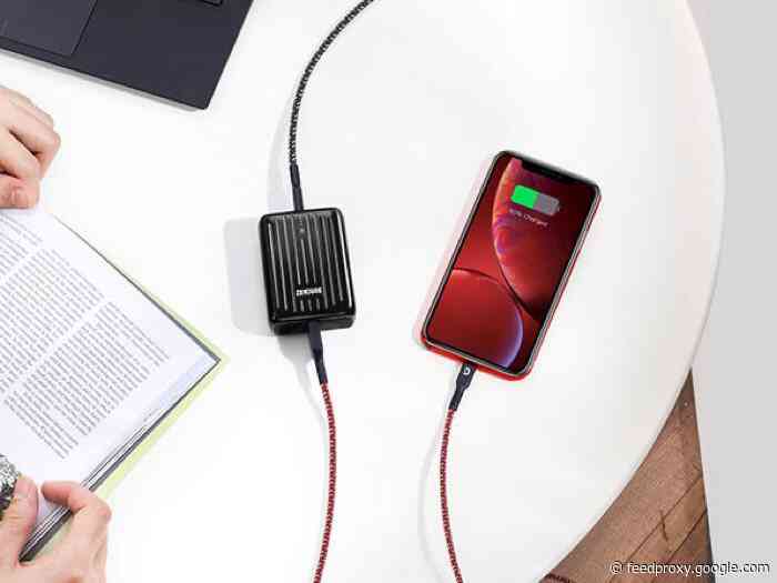 Sunday Deals: Save 49% on the SuperMini 10,000mAh Charger + SuperCord USB-C to Lightning Cable