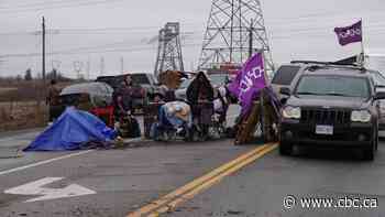 'Tear down this blockade': MPP calls for Caledonia roadblock to be removed