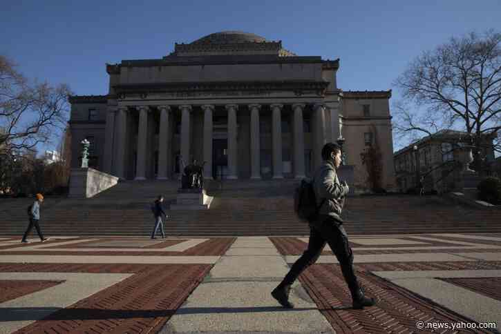 College campuses empty as virus scare pushes learning online