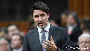 Federal government to announce supports for people, businesses hit by COVID-19 on Wednesday