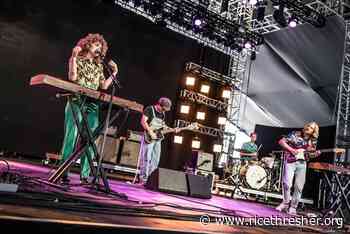 Review: Indie duo Tennis brings intimacy to Houston show - The Rice Thresher