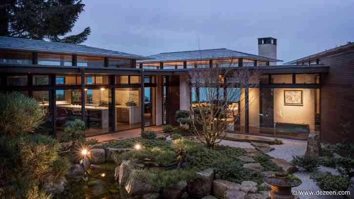 Garden with bonsai trees lies at heart of Seattle residence by Stuart Silk Architects