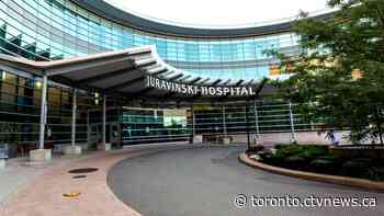 Ontario doctor was seeing cancer patients shortly before testing positive for COVID-19