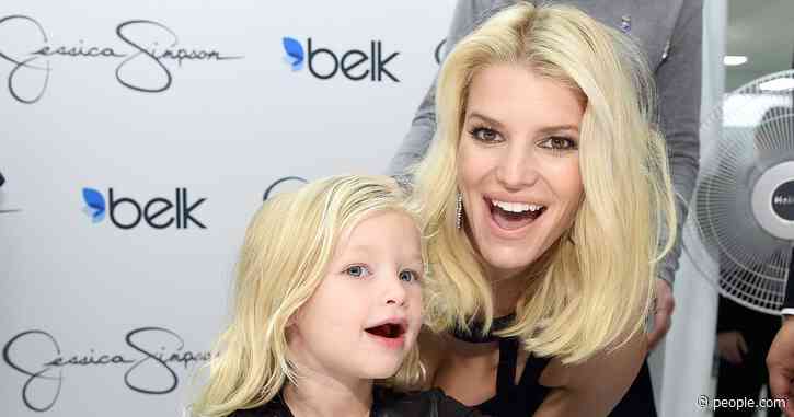 Why Jessica Simpson Sang 'The Star-Spangled Banner' to Daughter Maxwell as a Lullaby