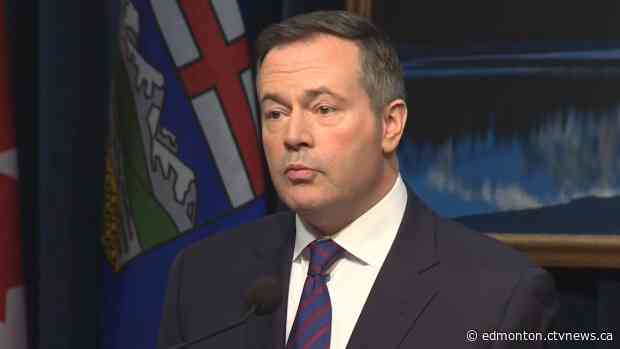 Alberta eyes changes to help workers self-isolate during coronavirus outbreak