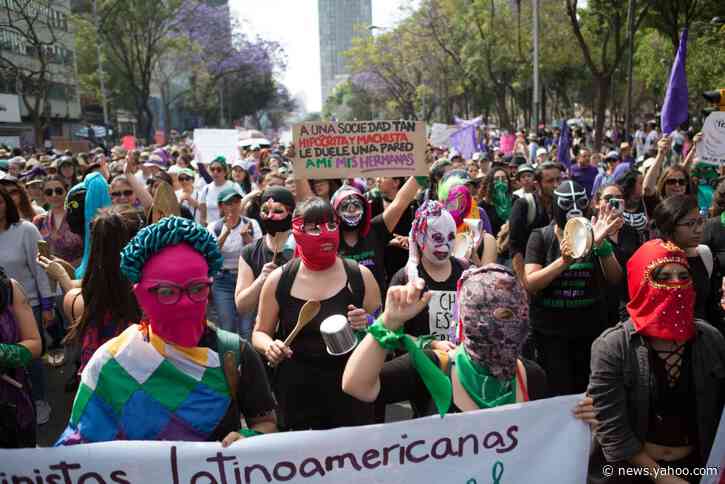 Mexico’s ‘Day Without Women’ Empties Out Workplaces, Schools