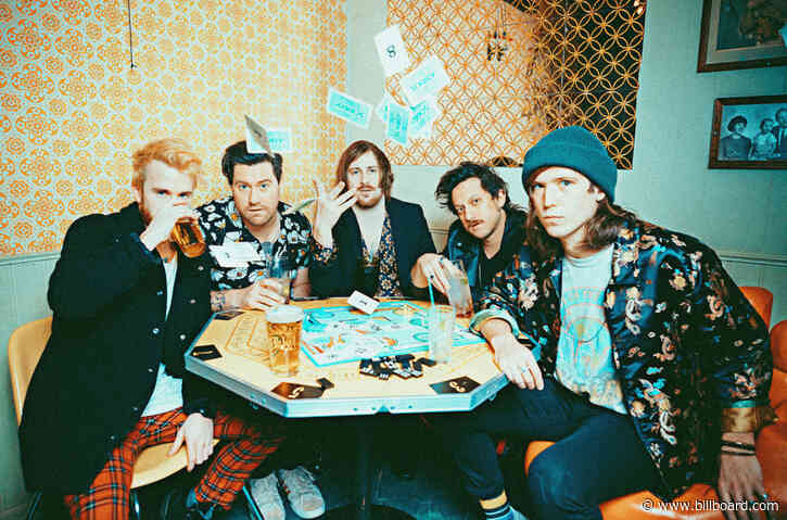 The Unlikely Candidates Earn First Alternative Songs No. 1 With ‘Novocaine’
