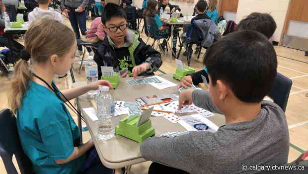 'Electronics out of the equation': Bridge tournament for Calgary grade school students