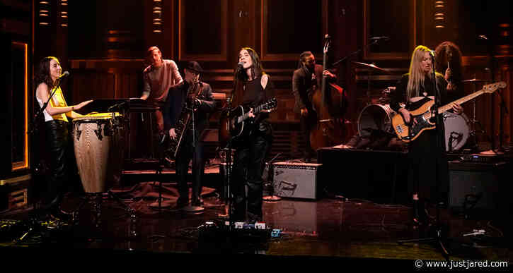 HAIM Perform 'Summer Girl' on 'Tonight Show' - Watch Here!