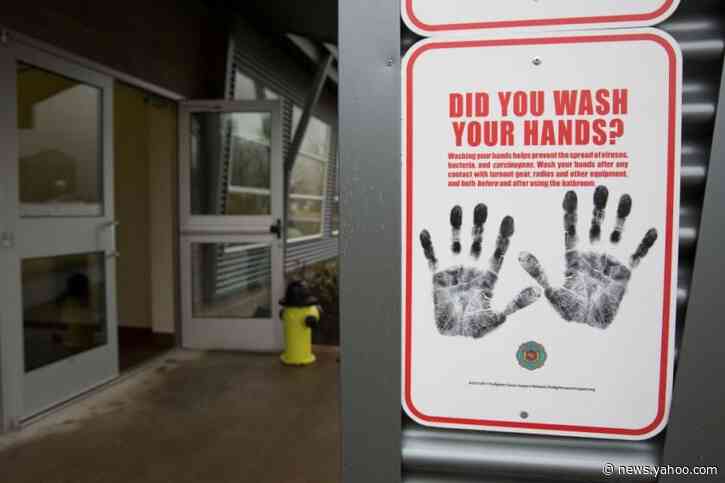 Health analyst says slowing 'tidal wave' of coronavirus cases is key to avoid overwhelming hospitals