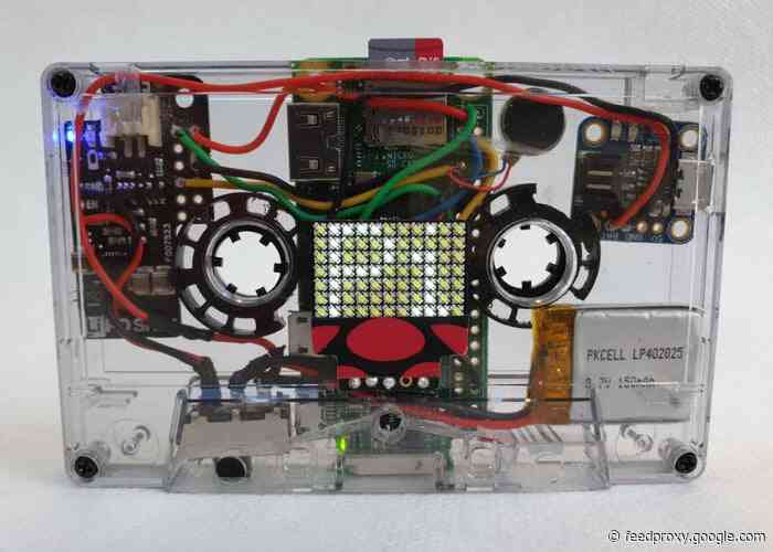 Raspberry Pi cassette Internet of Things scroller