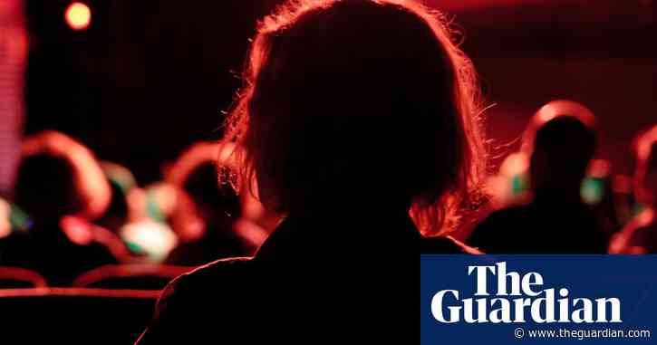 Cinemas and pubs in UK remain open amid coronavirus concerns
