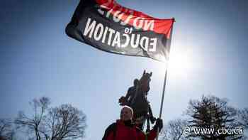 Elementary, Catholic teachers resume bargaining with Ontario government