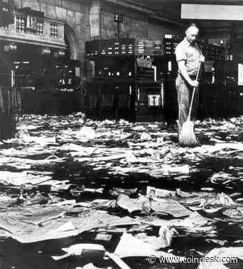 Down 26%: Bitcoin Sees Worst Sell-Off in 7 Years as Coronavirus Spurs Flight to Safety