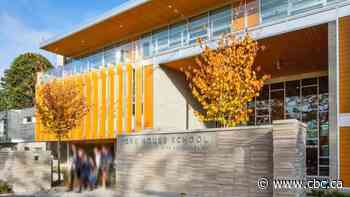 B.C. Mountie charged with exposing himself to underage girls at Vancouver private school