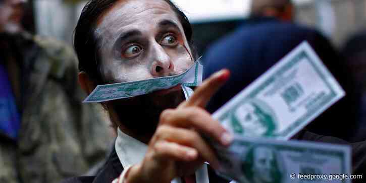 Coronavirus shock is pushing highly indebted 'zombie' companies toward financial ruin — and a risky $1 trillion market is already showing the damage a recession would do