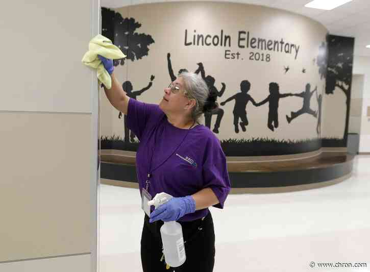 These Houston-area school districts will close to prevent coronavirus spread