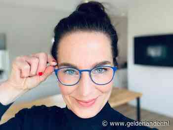 Colette (38) helpt hoogbegaafde kinderen hun weg vinden: ‘Ik heb soms huilende ouders aan de telefoon’