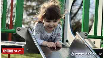 Ava-May Littleboy: Beach-death inflatable was 'over-pressurised'