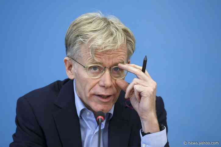 WHO: Don't expect travel bans, 'Mother Nature' to beat virus