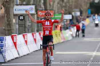 Benoot soleert naar zege in voorlaatste rit Parijs-Nice