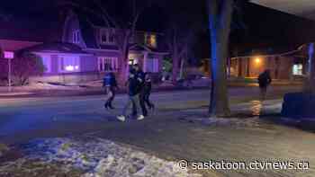Saskatoon police seize loaded shotgun, crossbow from Queen St. home