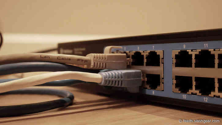 Comcast speeds up low-income Internet service for students stuck at home
