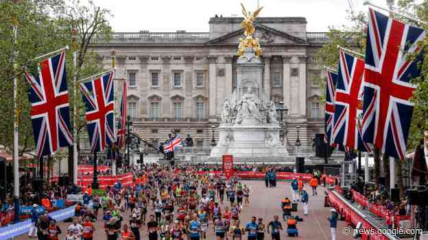 Coronavirus: London Marathon postponed until October - BBC News