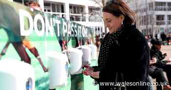 Number of coronavirus cases in the UK soars to nearly 800 - Wales Online