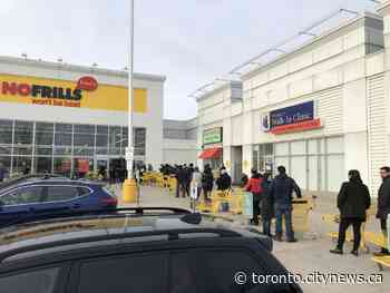 Lineups, empty shelves at Toronto grocery stories amid coronavirus fears - CityNews
