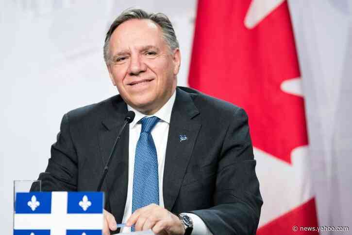 Coronavirus: Quebec leader asks seniors to stay in, 'snowbirds' to fly back to Canada