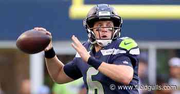 Austin Davis, Aaron Curry highlight Seahawks coaching staff changes - Field Gulls