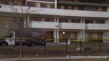 Man, 20, expected to survive after shooting at east-end apartment building