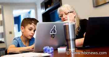 Internet companies won't disconnect people for unpaid bills for 60 days, FCC says