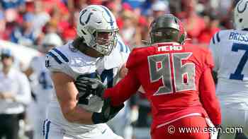 Colts, longtime LT Castonzo agree to extension