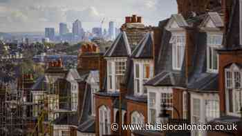 London workers leave city due to expensive houses